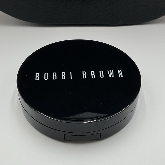 Bobbi Brown Illuminating Bronzing Powder Maui - BNIB, LE & Discontinued - Picture 3 of 12